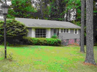 215 Harrell Cir, Barnesville, GA 30204