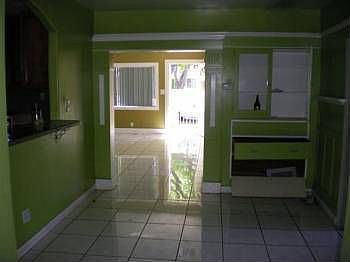 5th image of 1243 Mariposa St