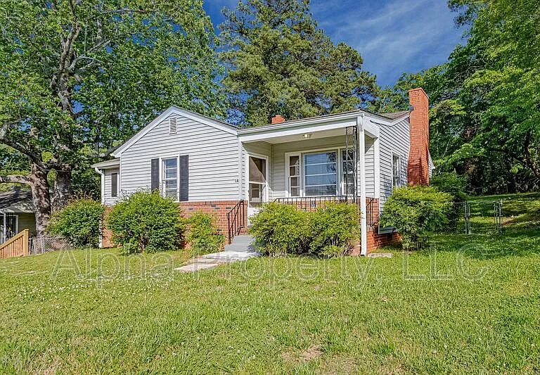14 Melvin Dr — Photo 2