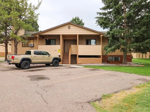 114 Juniper Pl, Loveland, CO 80538