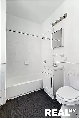 Rented by REAL New York | media 6