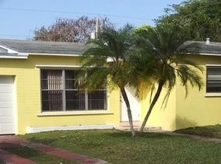 10205 Nicaragua Dr, Cutler Bay, FL 33189