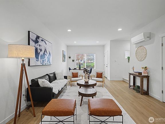 5th image of 4749 Court R