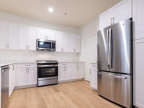 Kitchen with Stainless Steel Appliances