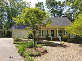220 Deerfield Cir, Mount Airy, GA 30563