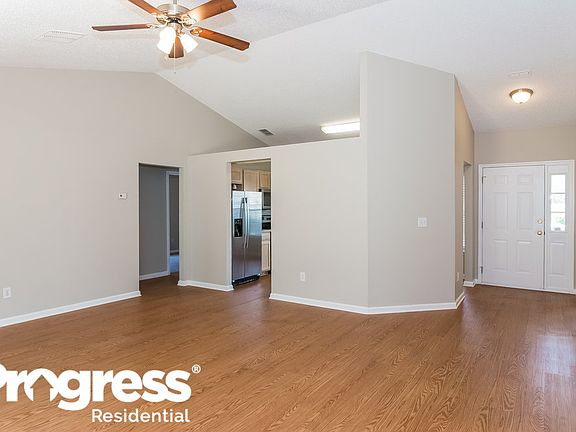 4th image of 1778 Dartmouth Dr