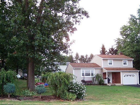 Front w/ Landscaping