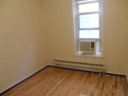 Rented by DSA Realty | media 21