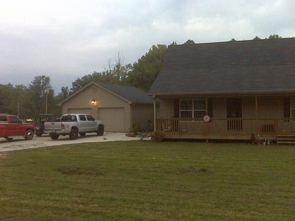 2nd image of 6260 Benton Pike NE
