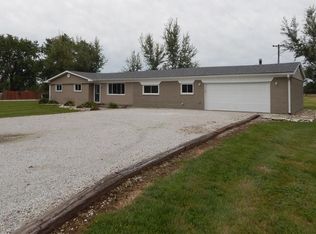 58 Westwood Rd, Fillmore, IN 46128