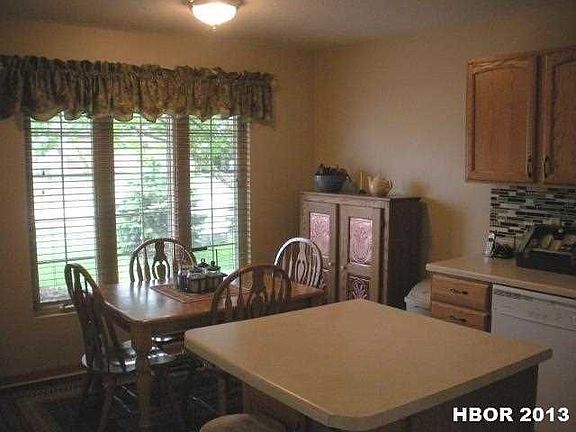 3rd image of 263 E Winter Woods Dr