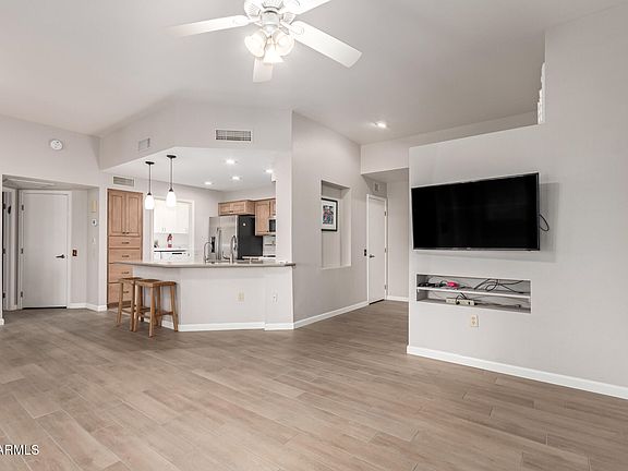 4th image of 14003 W CAVALCADE Drive