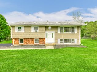 23 Astor Pl, Monsey, NY 10952