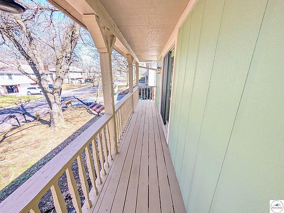 5th image of 2100 N Gaines Dr