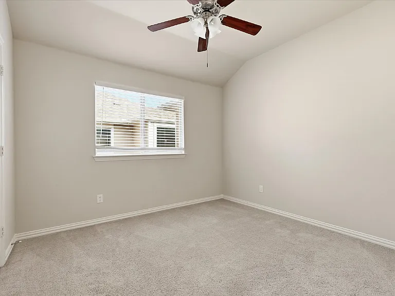 4904 Empire Way — Photo 28
