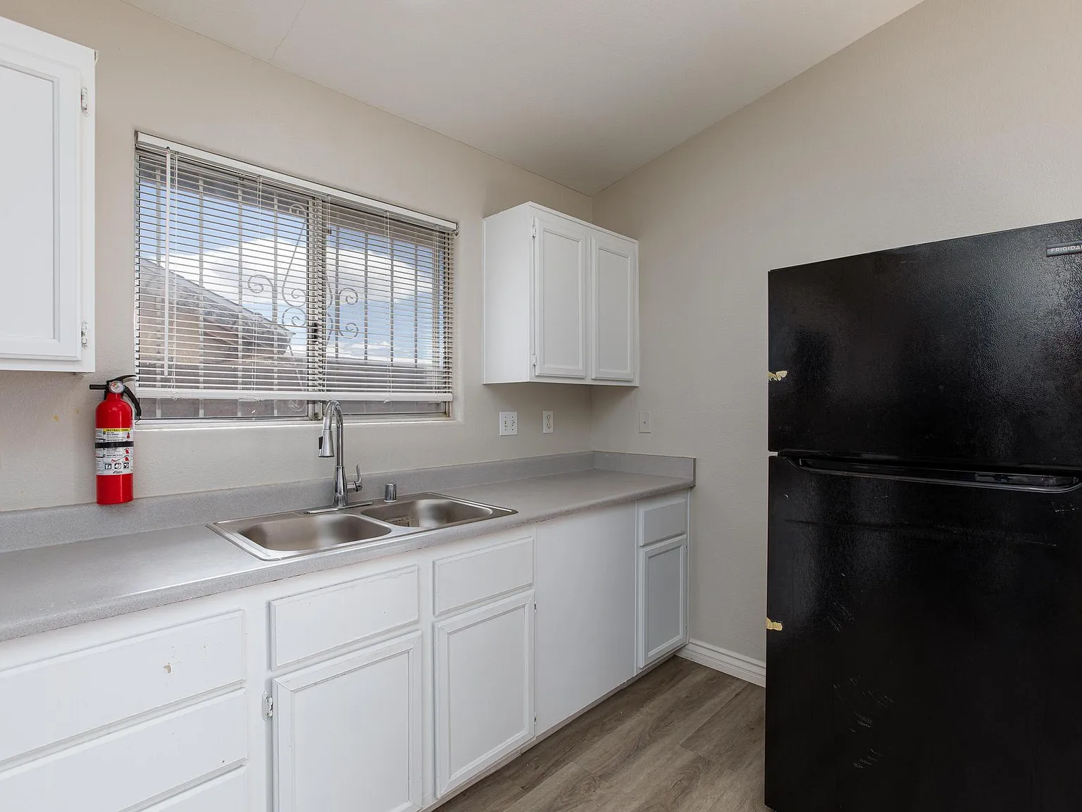 4 bed, 2.0 bath, 1245 sqft, $754 — Photo 4
