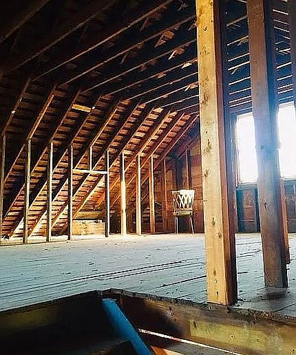2nd image of 1405 W Main St