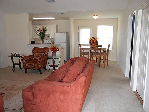 4th image of 6927 Garnet Trail Ln