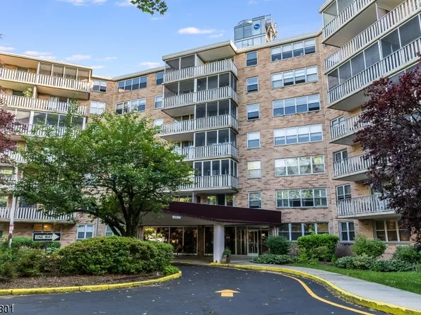 530 Valley Rd #6E, Montclair Twp., NJ 07043