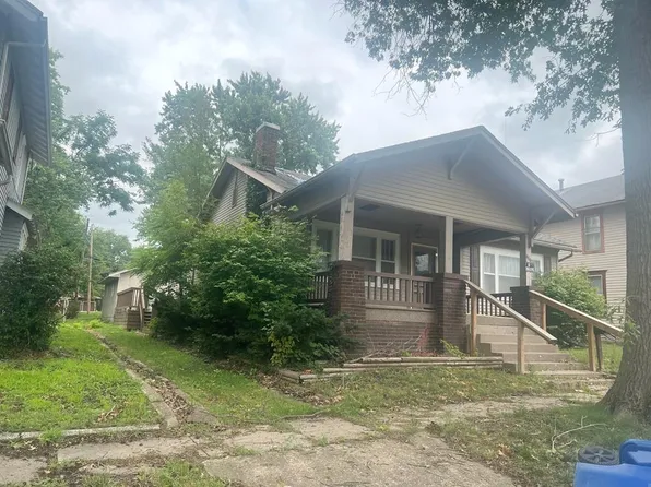 418 W Dake St, Brookfield, MO 64628