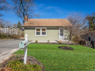 47 Queen Drive, Sound Beach, NY 11789