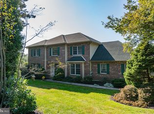 2324 Holly Ln, Lafayette Hill, PA