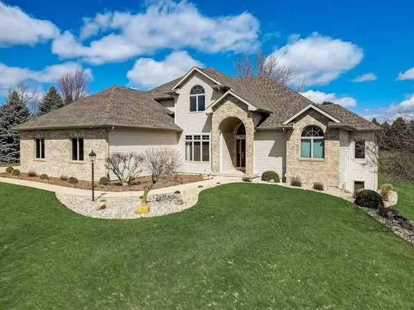 3002 Bunker View, Sun Prairie, WI 53590