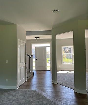 2nd image of 4814 NE 90th Ter