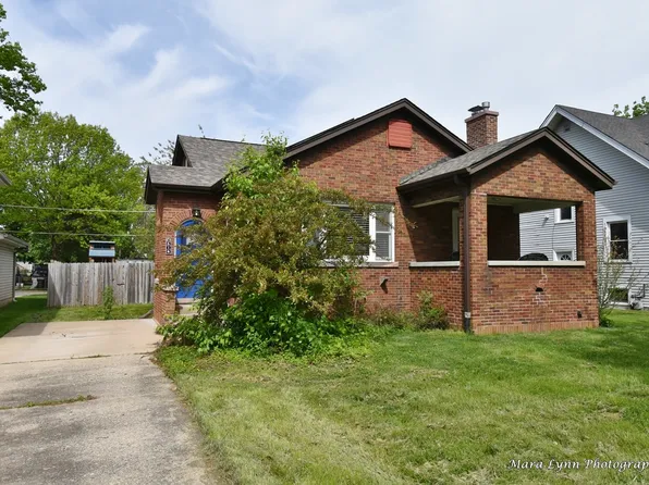 614 Joliet St, West Chicago, IL 60185