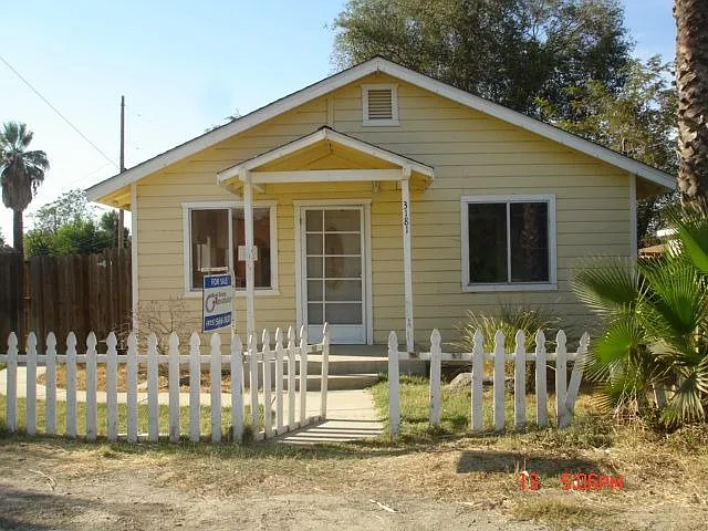 3181 Hosie Ave photo 1