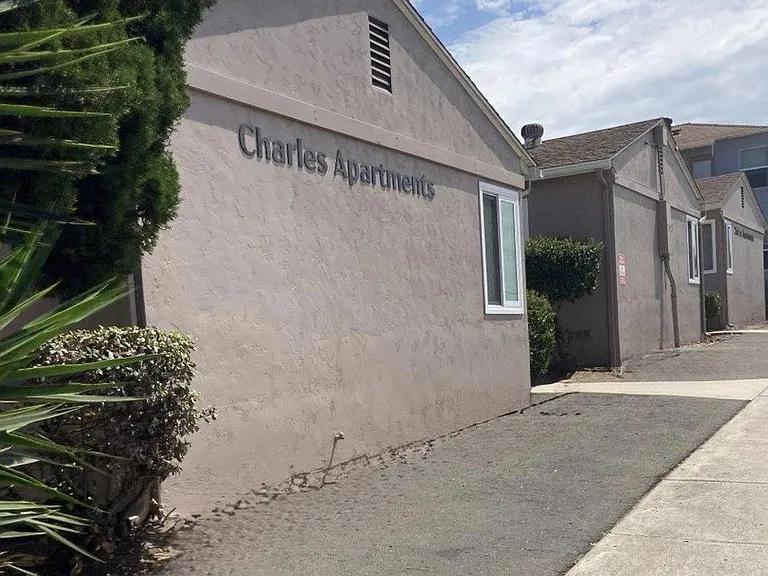 8835 La Mesa Blvd #C — Photo 2