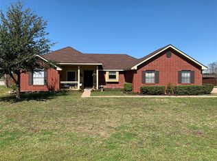 703 Gibson Rd, Waxahachie, TX 75165