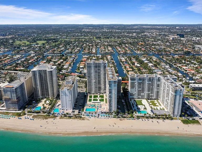 4280 Galt Ocean Dr #12H — Photo 42