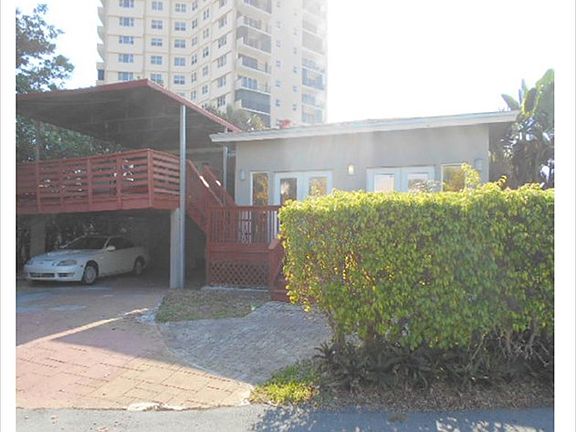 4th image of 1219 Hibiscus Ave