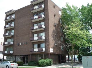 336 Lathrop Ave APT 604, Forest Park, IL 60130