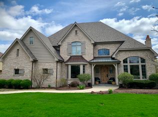 3824 Royal Portrush Dr, Naperville, IL 60564