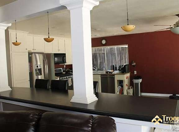 5th image of 827 W Bright Star St