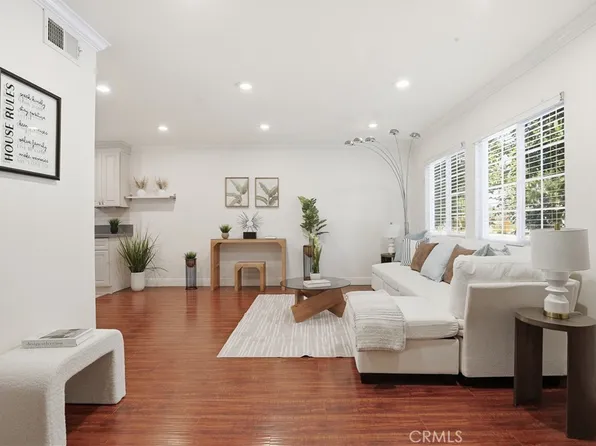 4189 Vineland Ave 111 #111, North Hollywood, CA 91602