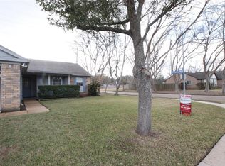 3002 Old Fort Rd, Sugar Land, TX 77479