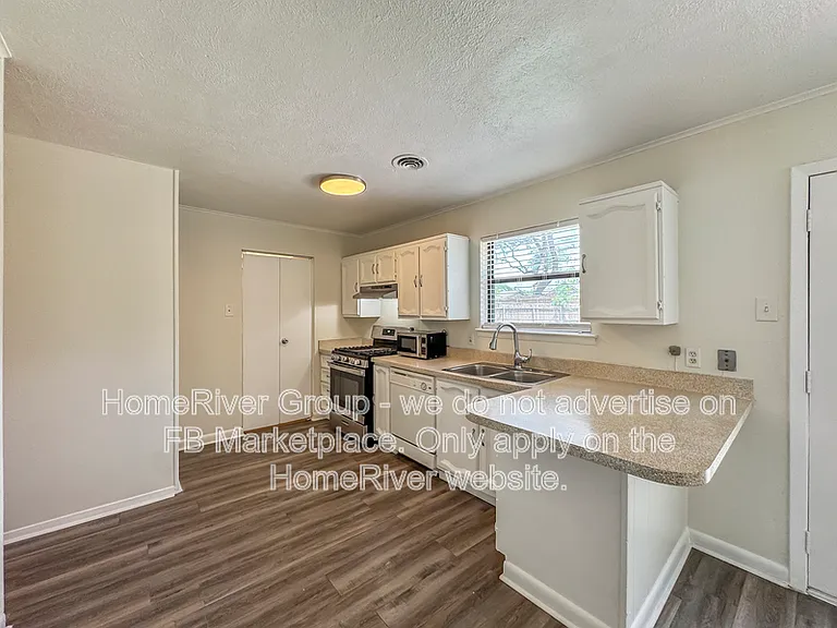 607 Fairview Dr — Photo 16