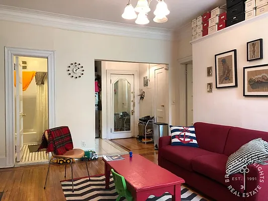 Rented by Brooklyn Heights Real Estate Inc | media 5
