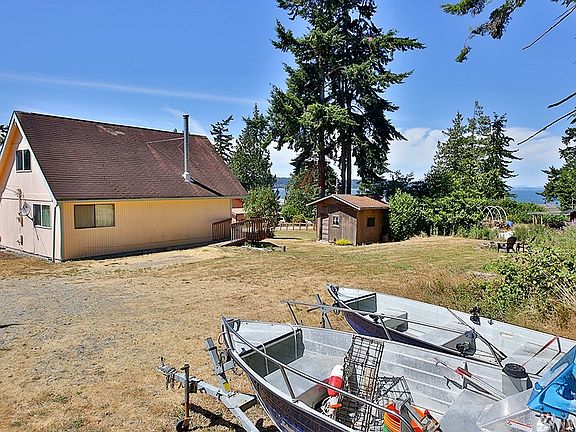 5th image of 1715 Candlefish Ln