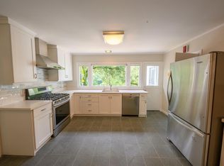 60 Bayo Vista Ave, Larkspur, CA 94939