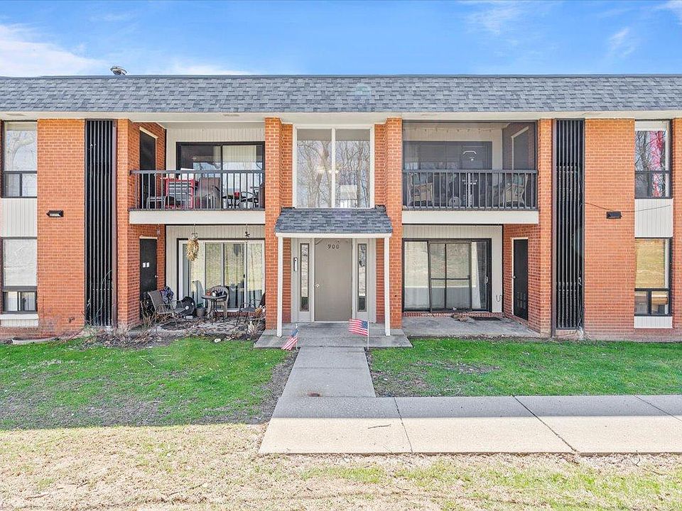 1st image of 900 College Park Dr APT 6