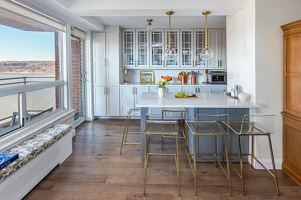 Sold by Brown Harris Stevens | media 7