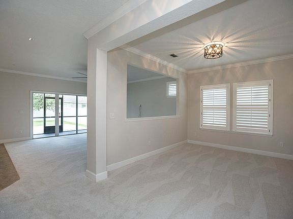 3rd image of 53 Carlson Ct