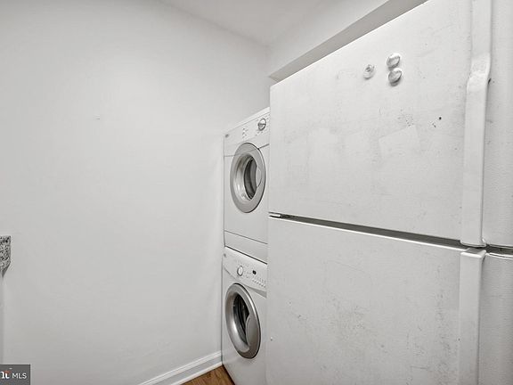 3rd image of 300 Byberry Rd #-l6