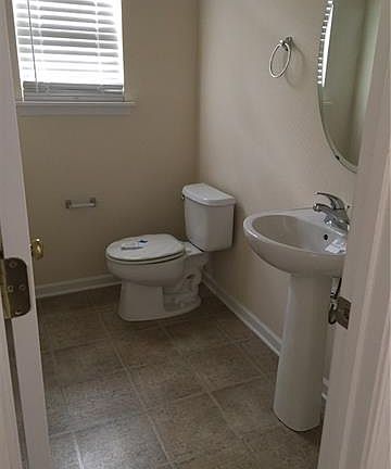 5th image of 908 Little Creek Dr