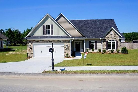1st image of 419 Bristle Oaks Dr