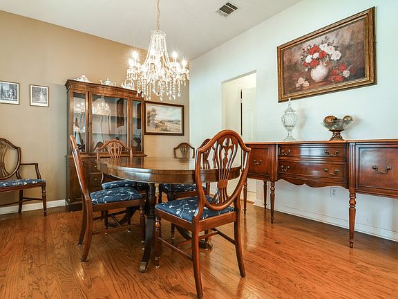 5th image of 9526 Haviland Ct